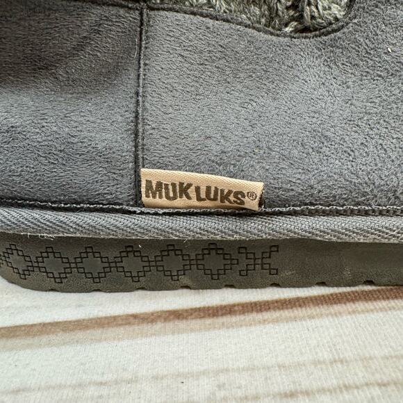 Muk Luks Gray Sherpa Lined Sweater Boots Size 9 - Picture 12 of 12